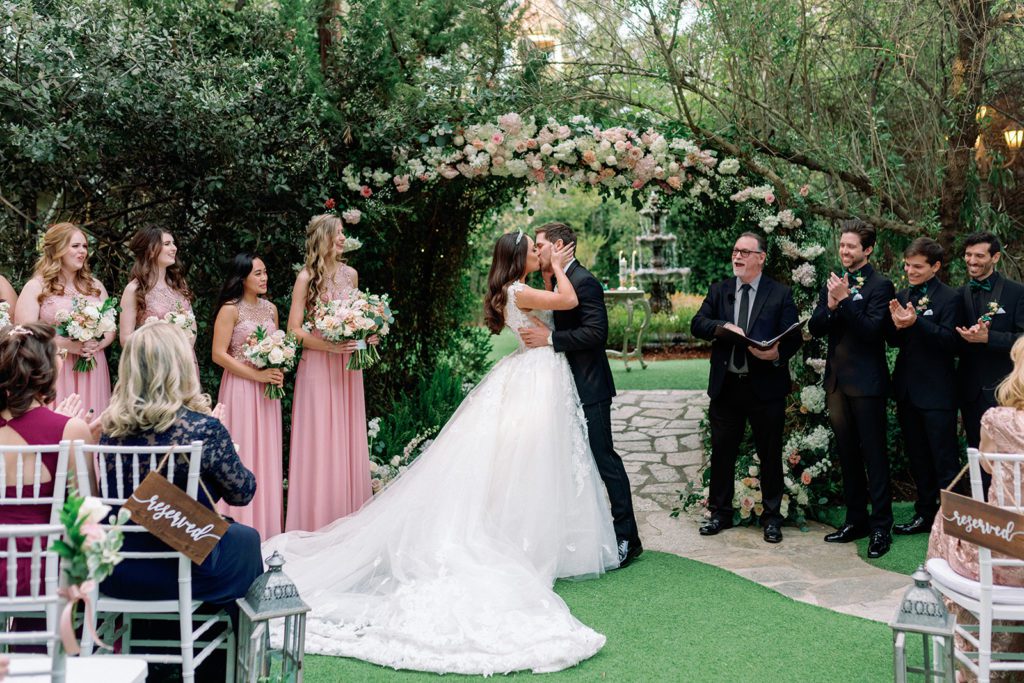 Twin Oaks Gardens Wedding ceremony first kiss